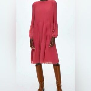 Aritzia Wilfred Daydreamer Midi Dress